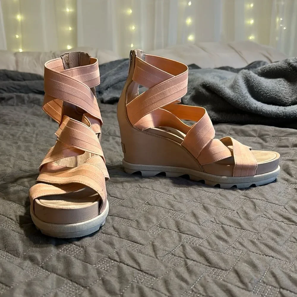 Sorel Leather Joanie II Platform Wedge Sandals 9